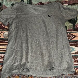 Nike Women's Heather Gray Short Sleeve Tee
